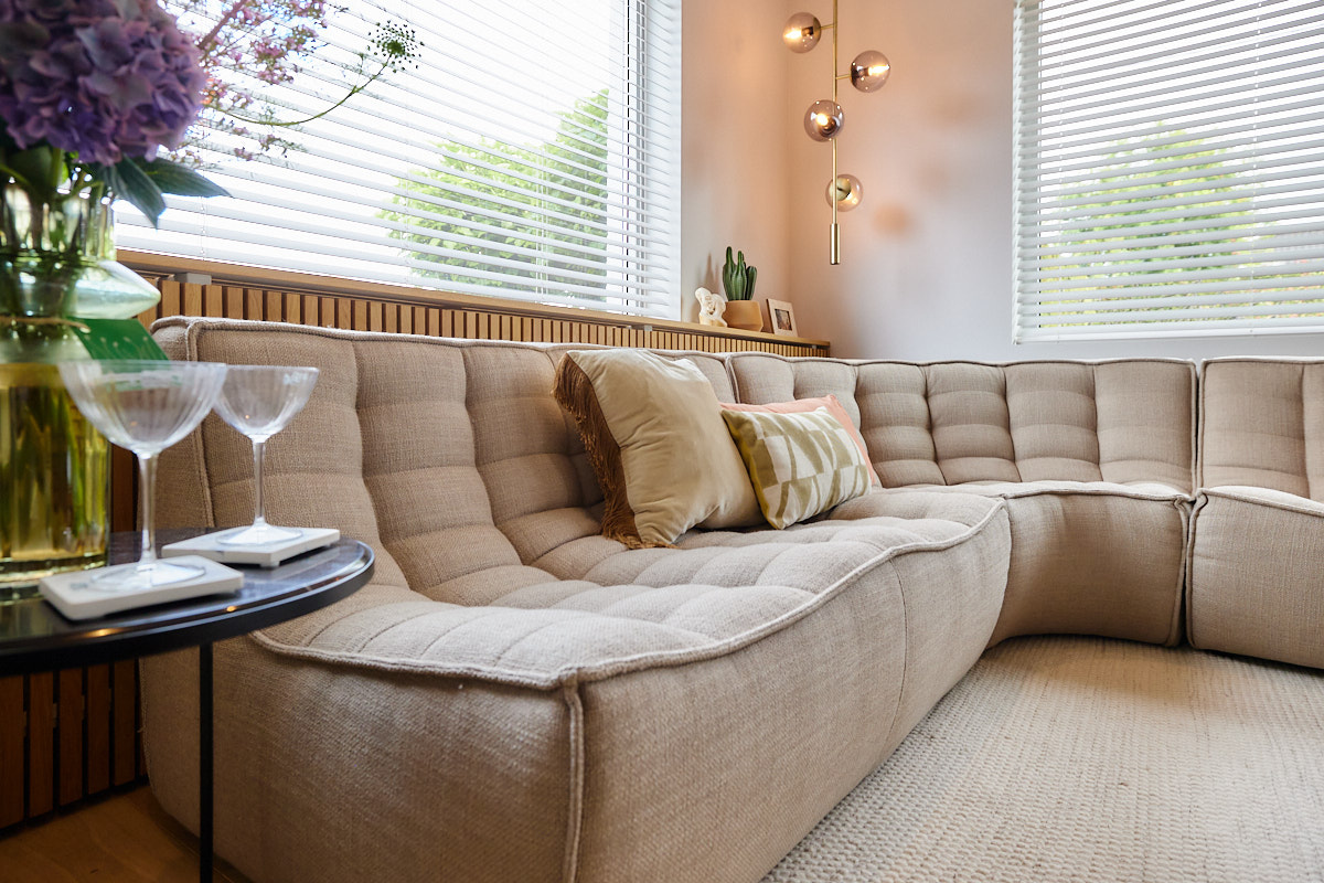 N701, modulaire sofa van Ethnicraft met ronde hoek